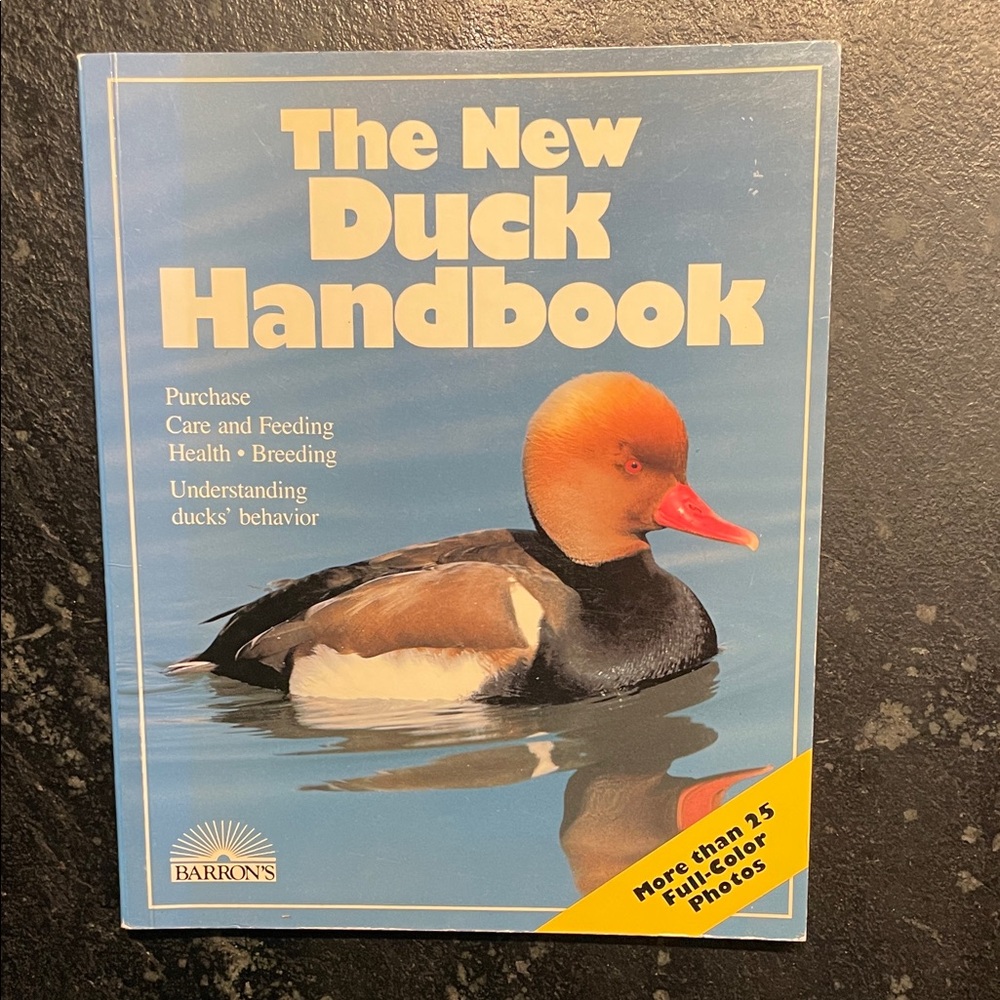 "The New Duck Handbook," by Heinz-Sigurd Raethel, 1989 Paperback Book